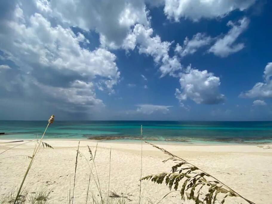 Beach'Nbarefoot Нассау Экстерьер фото